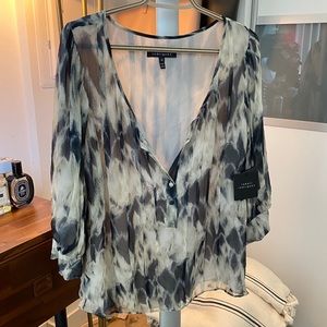 Robert Rodriguez NWT Top Size 12 (missing button)